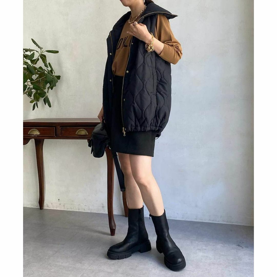 DouDou(ドゥドゥ)の㊳ 2023AW 新品 DOUDOU ウエストレザーパイピングミニスカート 黒 レディースのスカート(ミニスカート)の商品写真