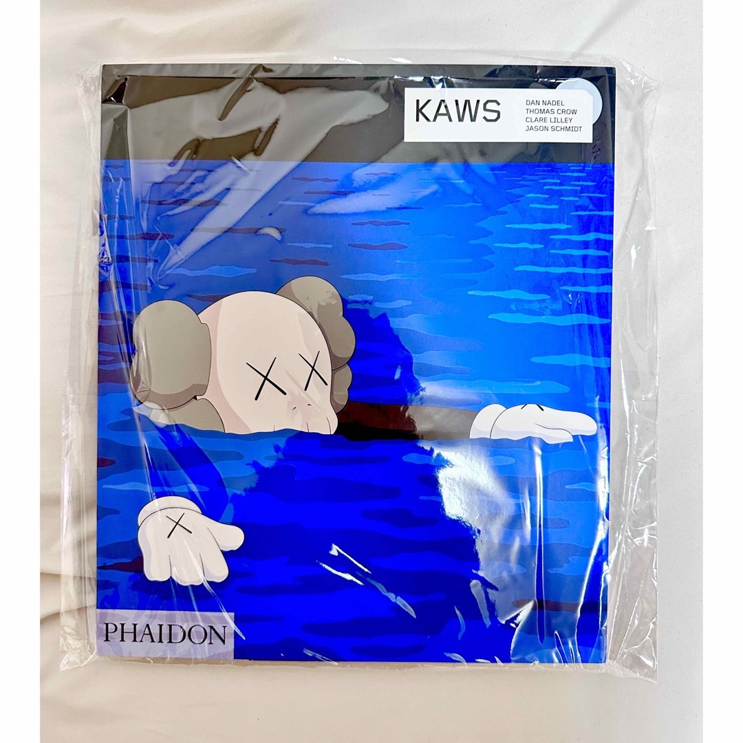 UNIQLO - KAWS アートブックの通販 by ha's shop|ユニクロならラクマ