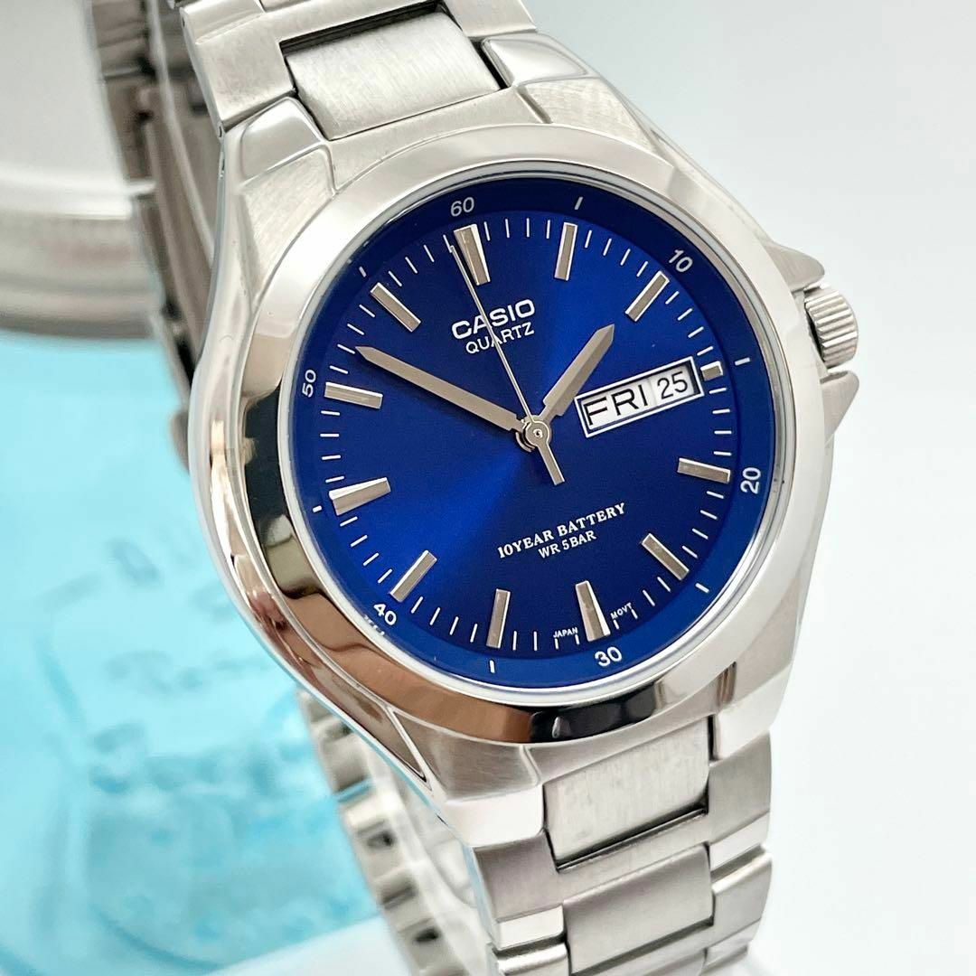 225【美品】CASIO カシオ時計　メンズ腕時計　ブルー　デイデイト　未使用