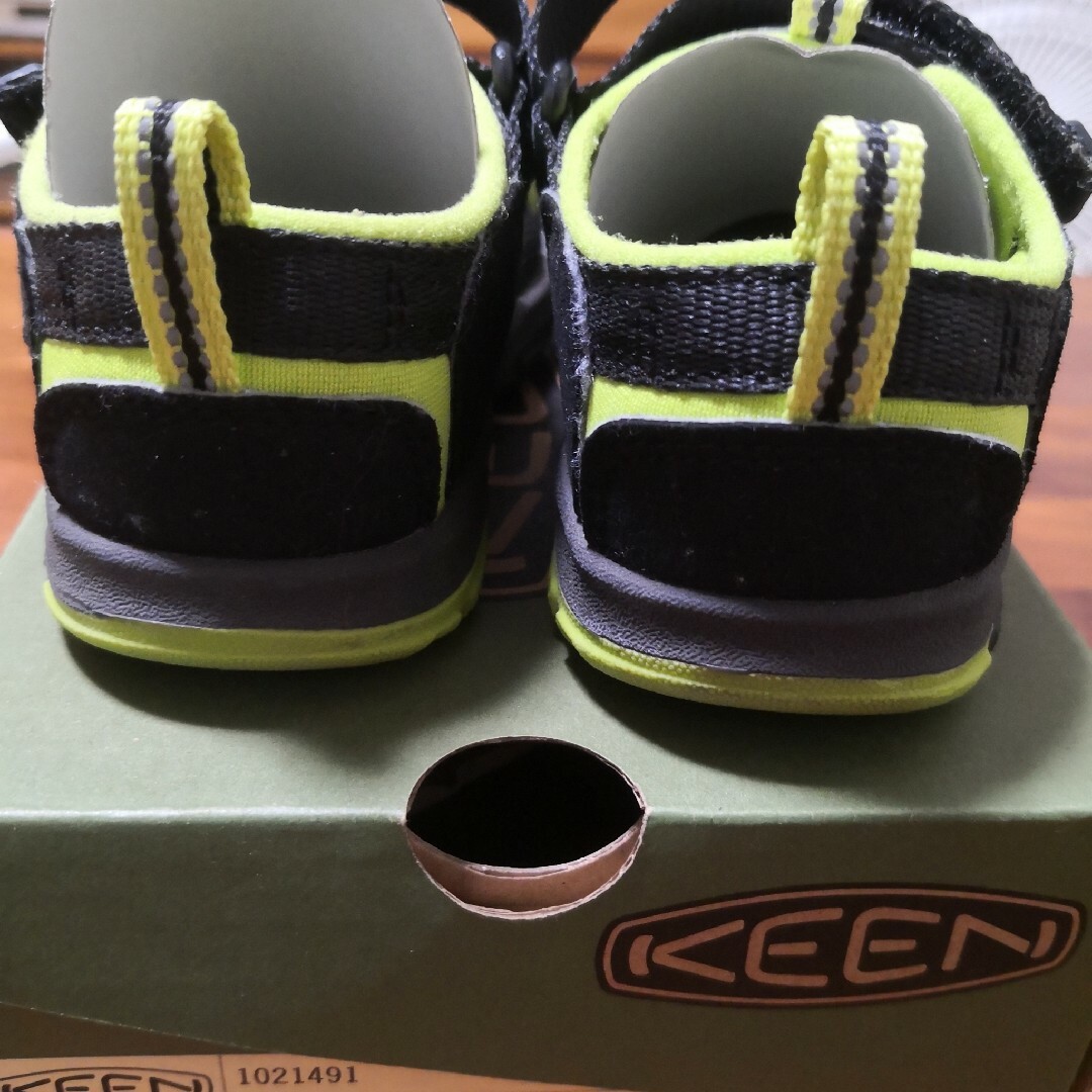 KEEN(キーン)の[KEEN]Newport H2 14.5cm キッズ/ベビー/マタニティのベビー靴/シューズ(~14cm)(サンダル)の商品写真