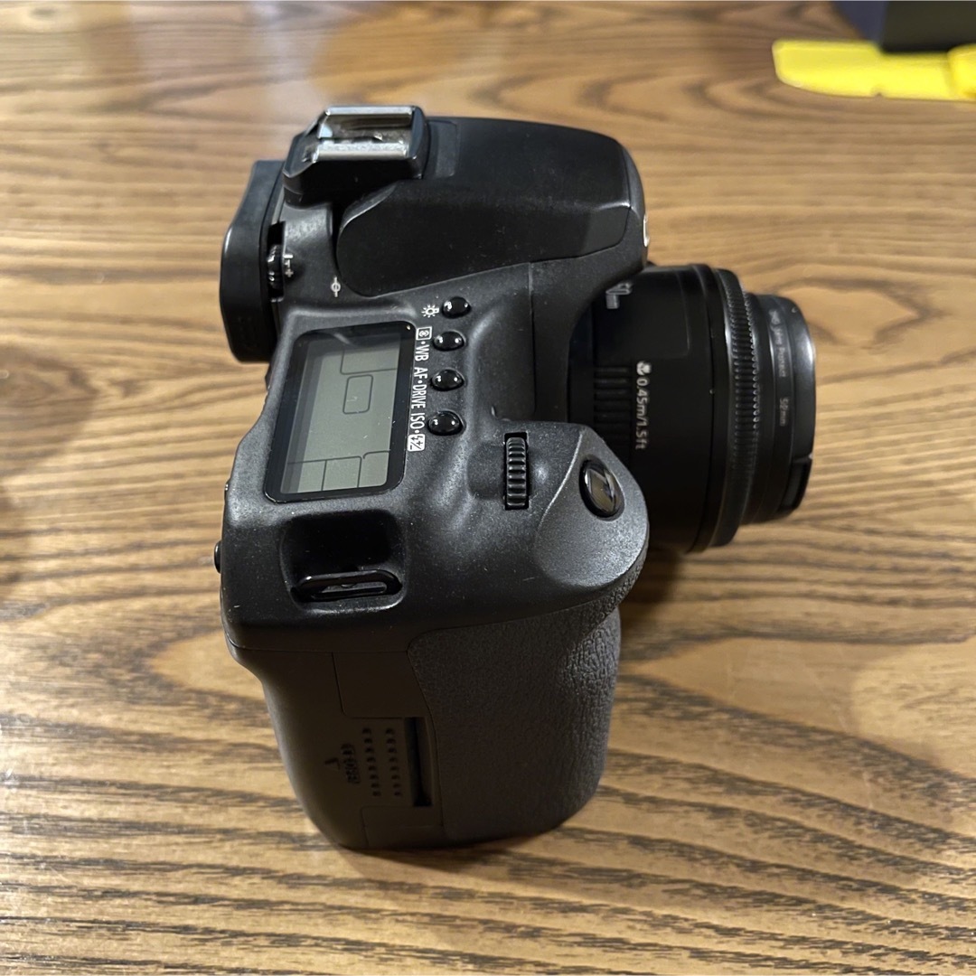 Canon EOS 50D 本体 と Canon EF50mm F1.8 II デジタル一眼 Canon EOS 50D 本体 と Canon EF50mm F1.8 II デジタル一眼
