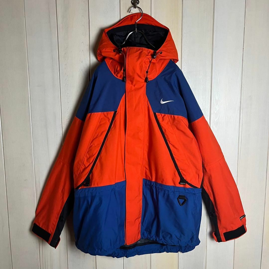 ナイキ　acg ジャケット　Lサイズ