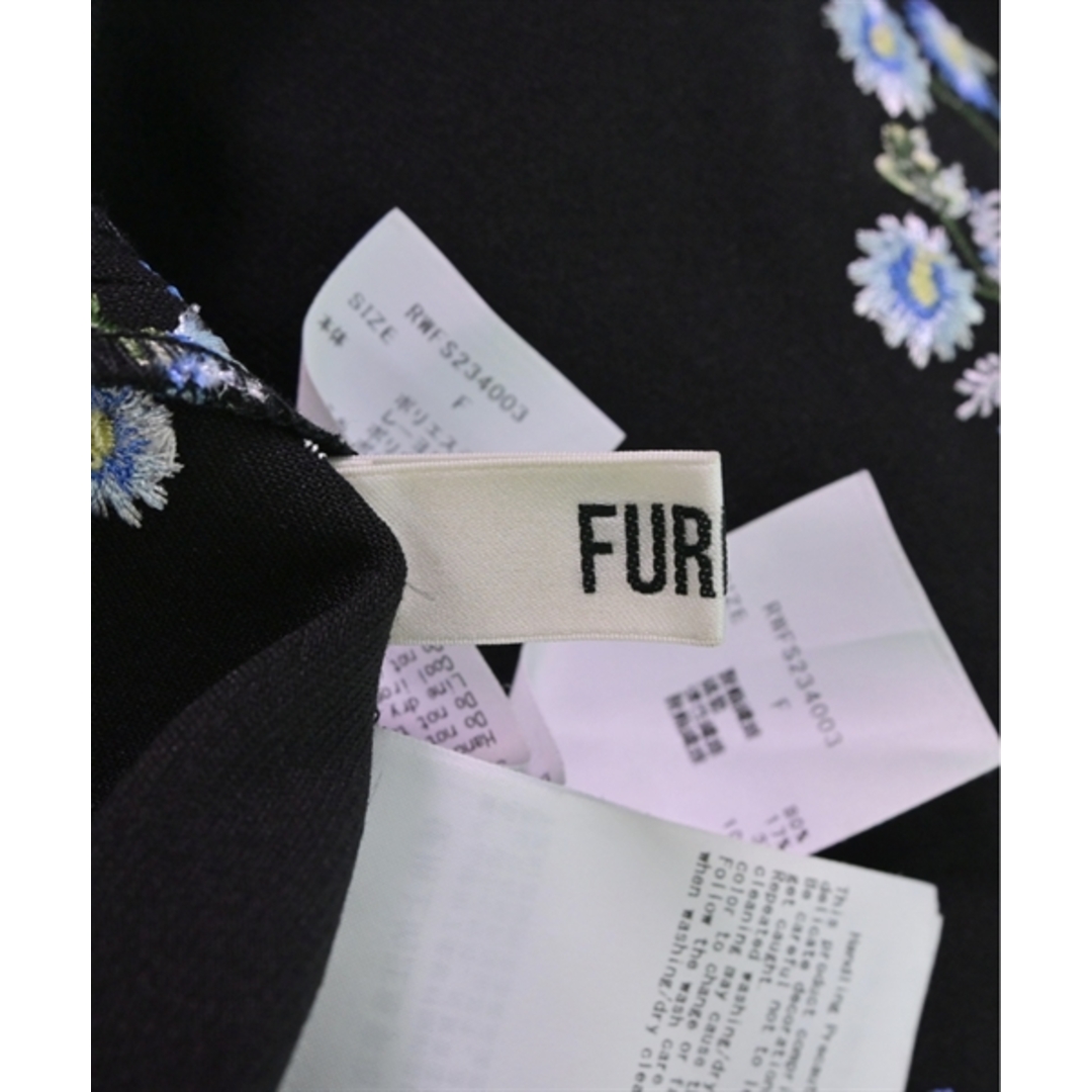 fur fur(ファーファー)のFURFUR ファーファー ロング・マキシ丈スカート ONE 黒x青系等(花柄) 【古着】【中古】 レディースのスカート(ロングスカート)の商品写真