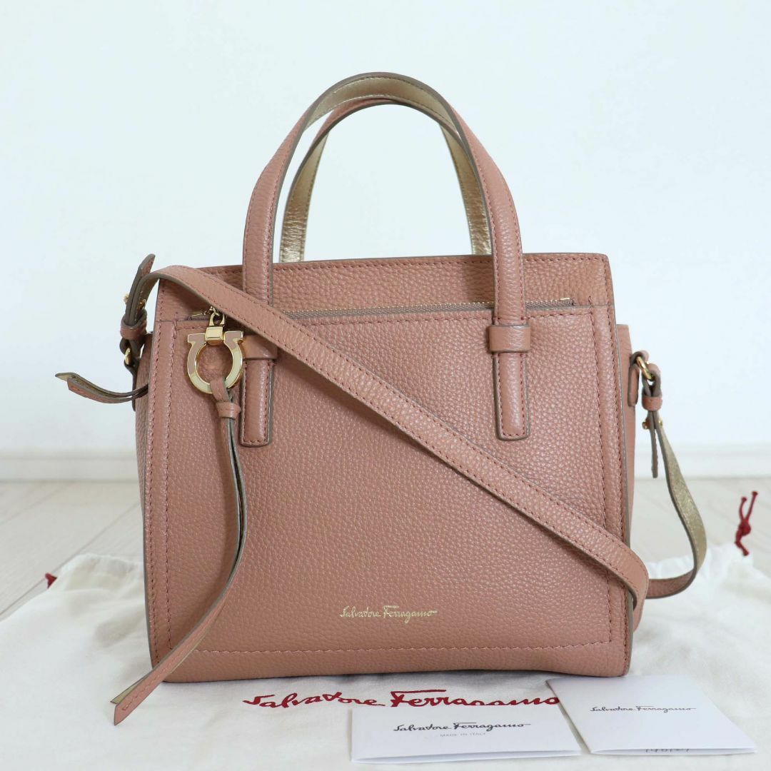 美品★激レア★フェラガモバッグ★オシャレ★ Ferragamo