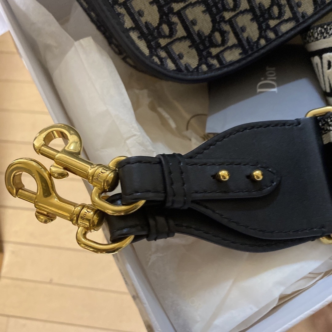 Christian Dior(クリスチャンディオール)のクリスチャンディオール  ボビーミディアム　別売りショルダーストラップ付き レディースのバッグ(ショルダーバッグ)の商品写真