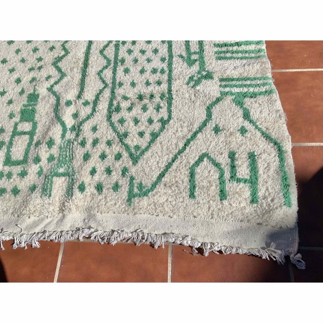 モロッコ ラグ カーペット　絨毯　アジラル ベニワレ インテリア/住まい/日用品のラグ/カーペット/マット(ラグ)の商品写真