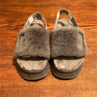 アグ(UGG)の専用　UGG  ディスコスライド　サンダル　23㌢(サンダル)