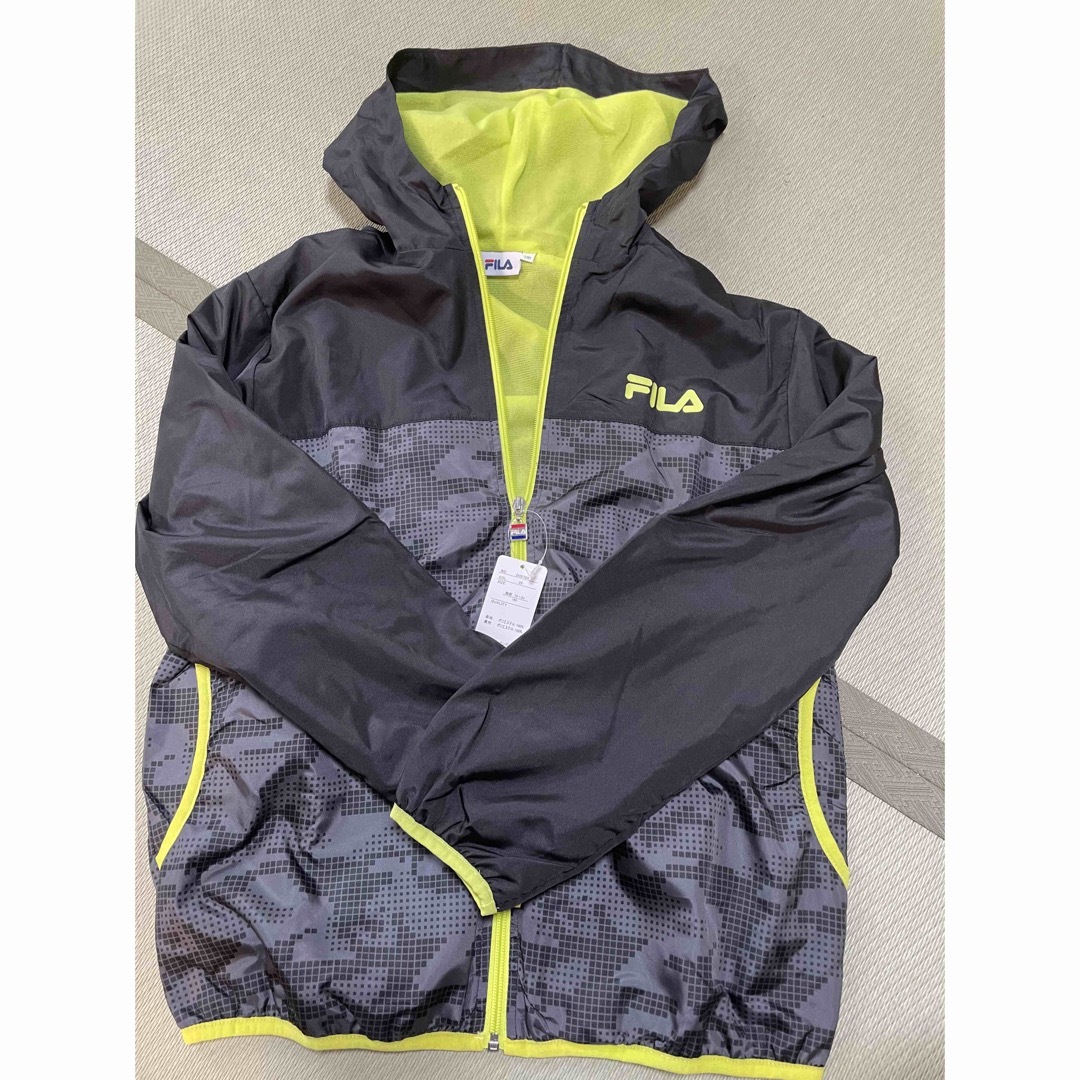 FILA(フィラ)のFILA 160 上着　ジャンバー新品未使用 キッズ/ベビー/マタニティのキッズ服男の子用(90cm~)(ジャケット/上着)の商品写真