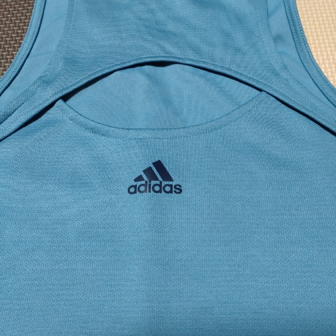 adidas(アディダス)のローレルりら様専用★アディダスタンクトップ レディースのトップス(タンクトップ)の商品写真