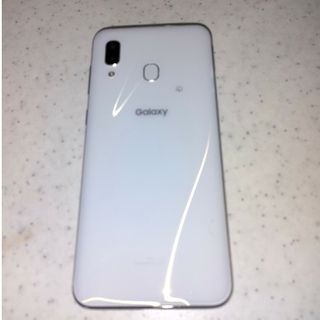 ギャラクシー(Galaxy)の【美品】Galaxy A30 White J:COM(スマートフォン本体)