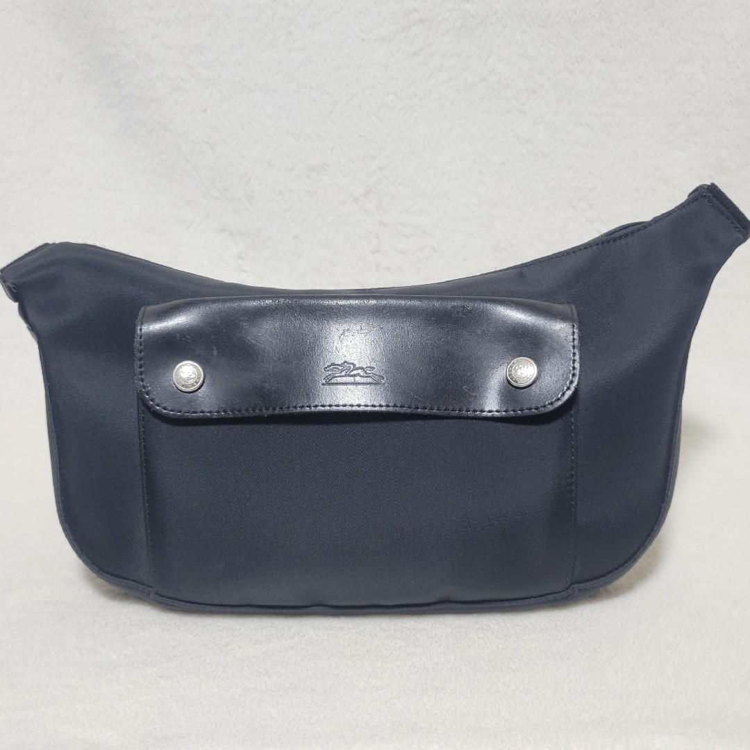 LONGCHAMP ボディバッグ 斜め掛け プリアージュ シルバー金具 ブラック