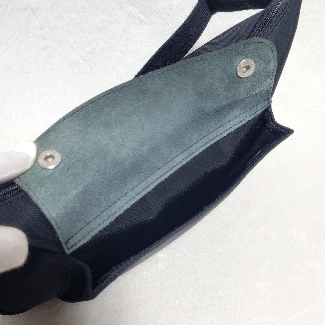 LONGCHAMP ボディバッグ 斜め掛け プリアージュ シルバー金具 ブラック