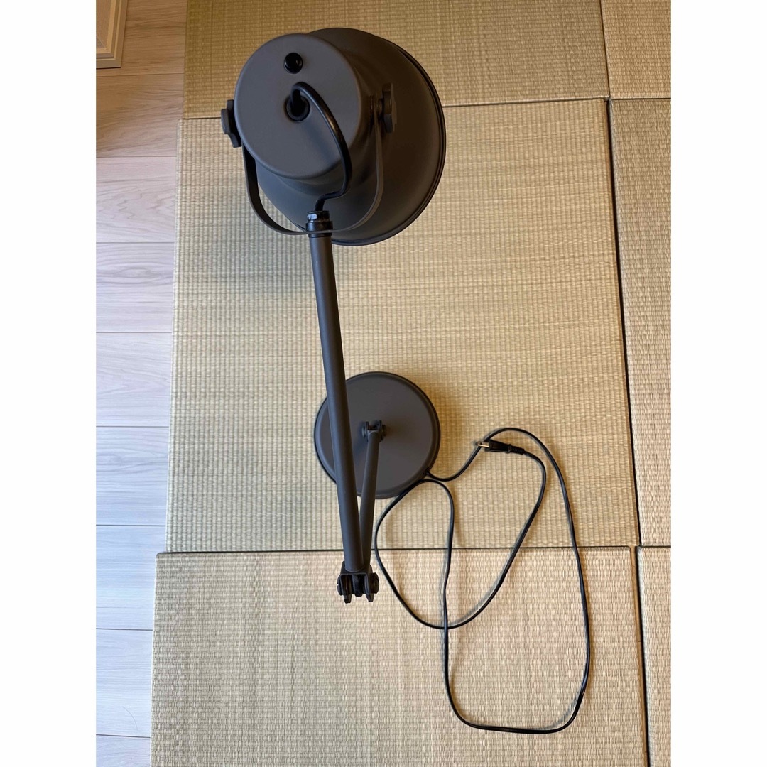 IKEA ワークランプ ヘクタル usb充電機能付 電球付き,