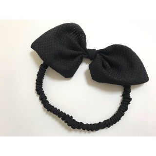 メゾンドリーファー(Maison de Reefur)の【美品】メゾンドリーファーのりぼんヘアバンド⭐︎Black(ヘアバンド)