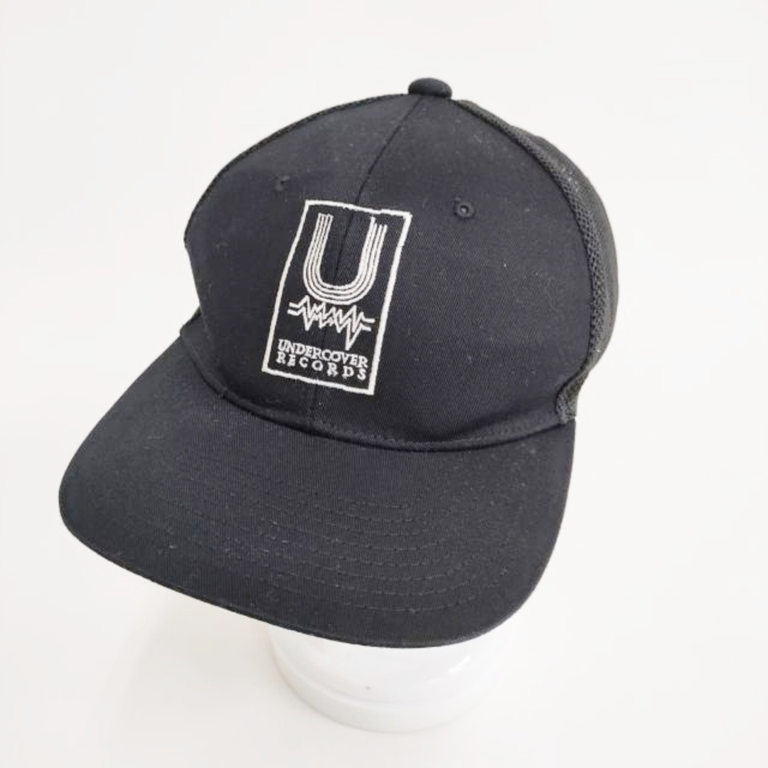 UNDERCOVER(アンダーカバー)のUNDERCOVER メッシュ RECORDS UCQ4H04 サイズF 帽子 キャップ ブラック メンズ アンダーカバー【中古】3-0910G◎ メンズの帽子(キャップ)の商品写真