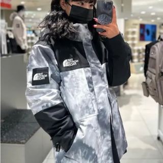 ザノースフェイス(THE NORTH FACE)の【日本未発売】NOVELTY VAIDEN JACKET Sサイズ(マウンテンパーカー)