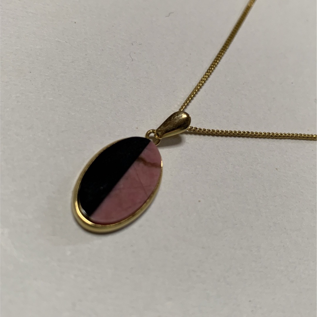 ネックレス　ピンク　ブラック　約38cm レディースのアクセサリー(ネックレス)の商品写真