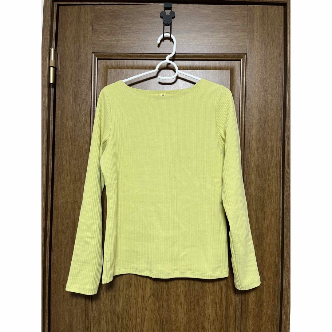 UNIQLO(ユニクロ)のユニクロ　クルーネックシャツ　　L     黄緑 レディースのトップス(Tシャツ(長袖/七分))の商品写真