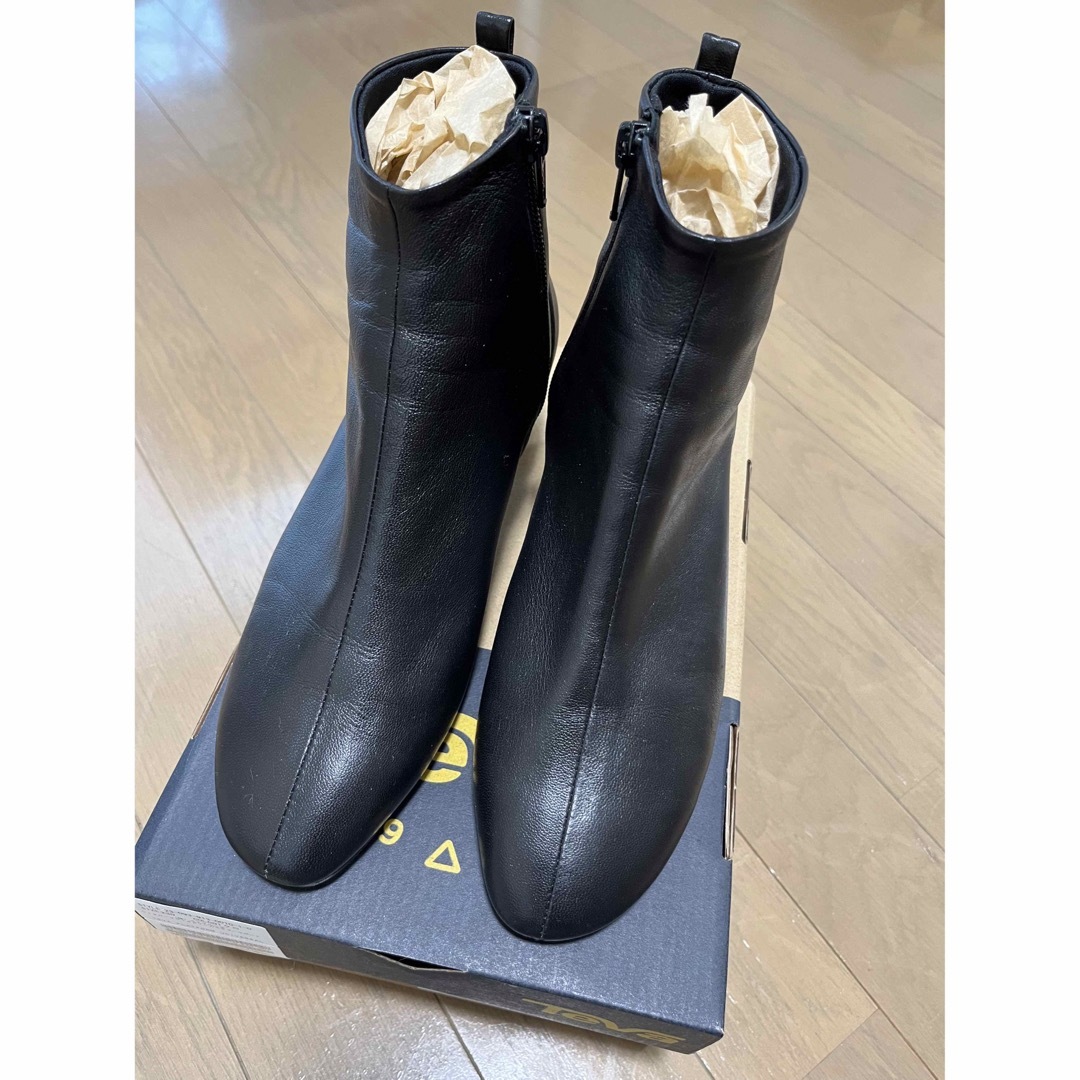 ルタロン GRISE 5.5cmレザーソフトショートブーツ - ブーツ