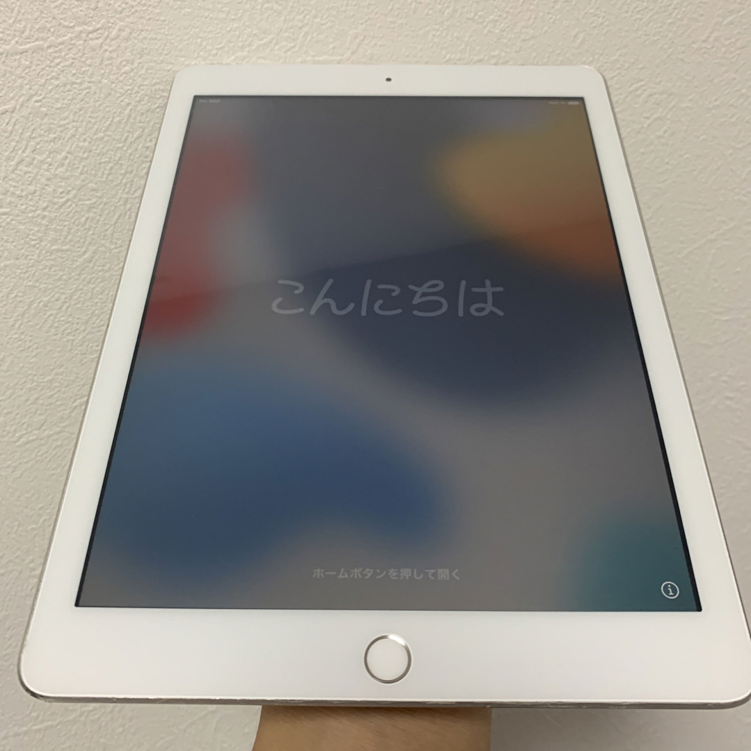 iPad - 【中古】iPad 2018 第６世代 SIMフリー r62の通販 by 紳士の