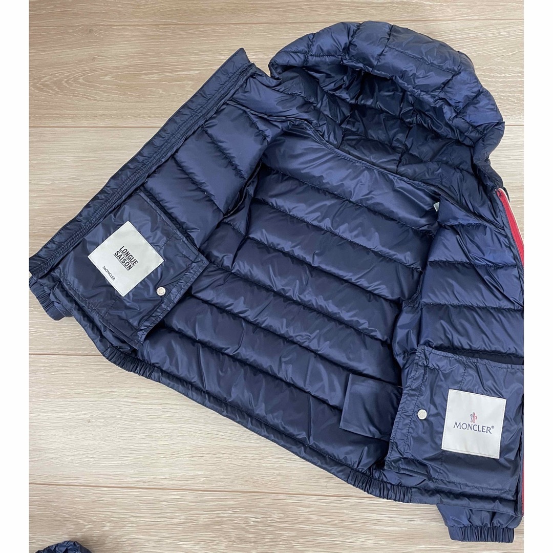 MONCLER(モンクレール)のモンクレール　ライトダウン3A キッズ/ベビー/マタニティのキッズ服男の子用(90cm~)(ジャケット/上着)の商品写真