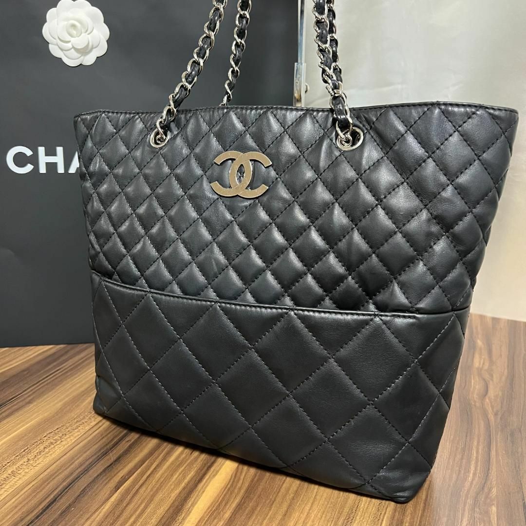 CHANEL - ⭐️美品⭐️CHANEL シャネル マトラッセ チェーン トート