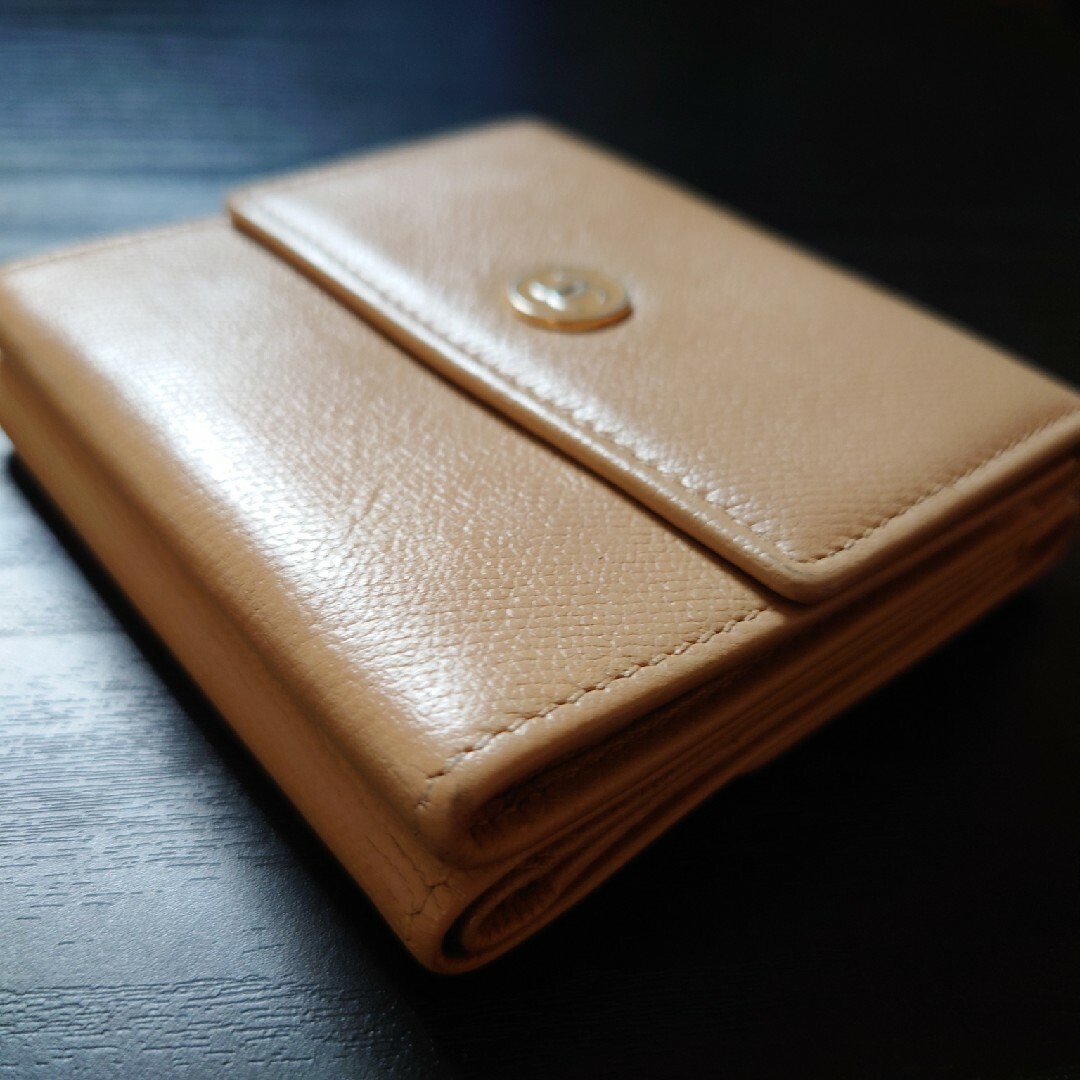 CHANEL(シャネル)のCHANEL　Wホック折り財布 レディースのファッション小物(財布)の商品写真