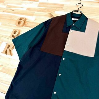 【トゥモローランド】ニット切り替えブロック デザイン 半袖シャツ S カーキ×紺