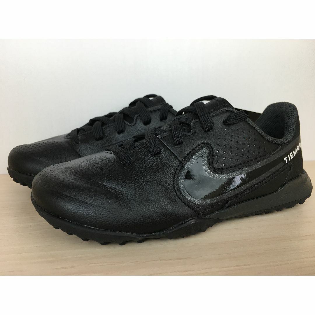 NIKE(ナイキ)のナイキ ジュニアレジェンド9アカデミーTF 靴 16,5cm 新品 (1732) キッズ/ベビー/マタニティのキッズ靴/シューズ(15cm~)(スニーカー)の商品写真