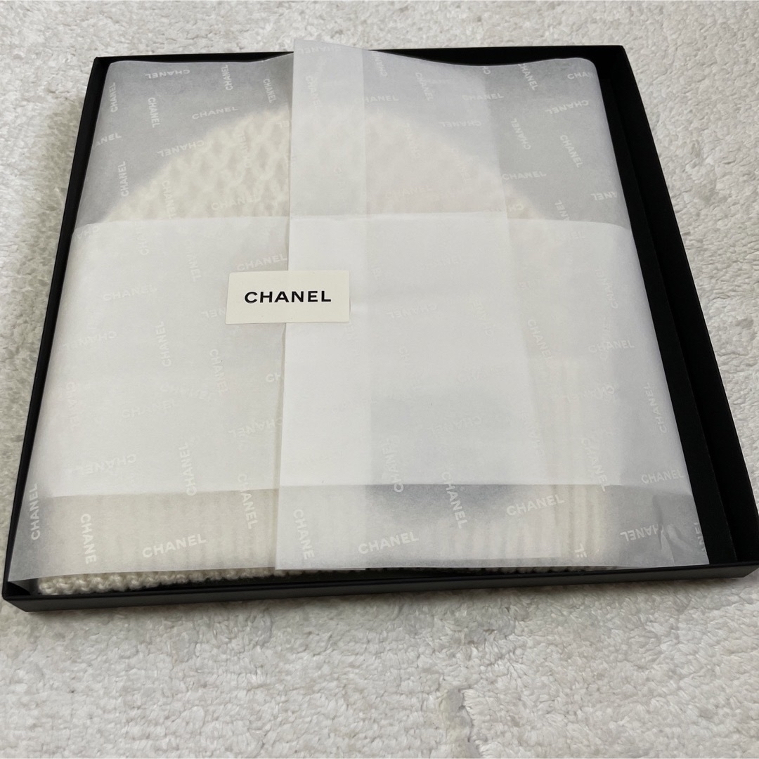 新作 CHANEL ニット帽 ホワイト 箱付き