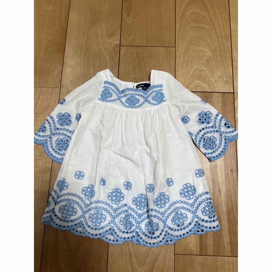 babyGAP(ベビーギャップ)のベビーギャップ　チュニック　カットソー キッズ/ベビー/マタニティのベビー服(~85cm)(シャツ/カットソー)の商品写真