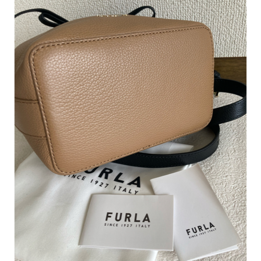 極美品　フルラ　FURLA コスタンザ　キャメル 7