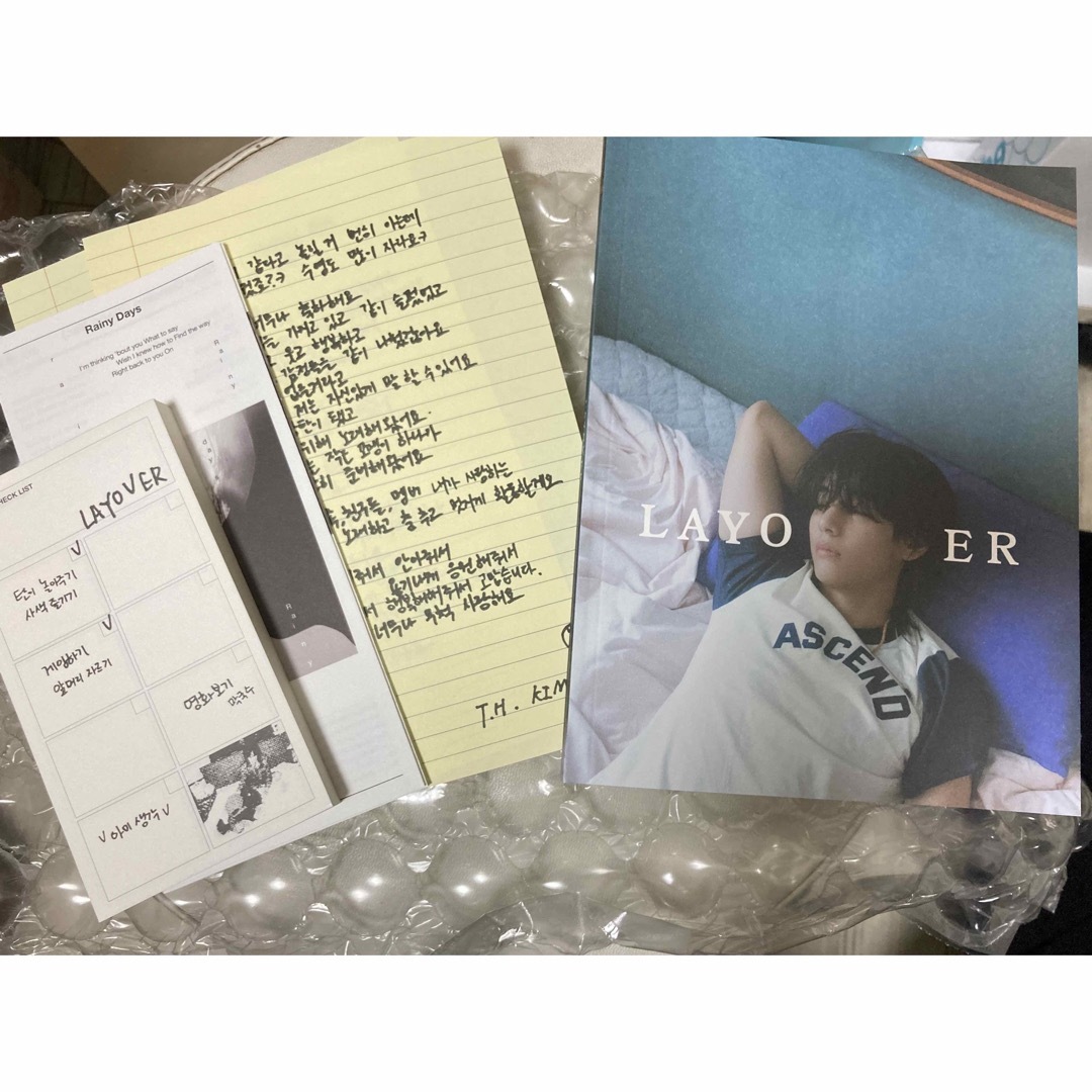 防弾少年団(BTS)(ボウダンショウネンダン)の★BTS V 'Layover' 1形態 紫 パープル ★ エンタメ/ホビーのCD(K-POP/アジア)の商品写真