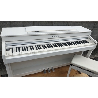 送料込み KAWAI 木製鍵盤 電子ピアノ CA4900GPW  2021年購入