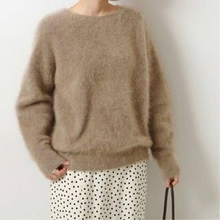 Spick & Span - Spick & Span FURKNITクループルオーバー ブラウンの ... スピックアンドスパン*ホールガーメントスリットVニット ウール アンゴラ