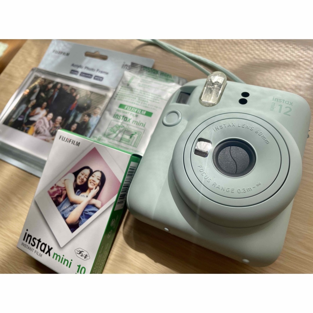 富士フイルムFUJIFILM INSTAX mini12 グリーン