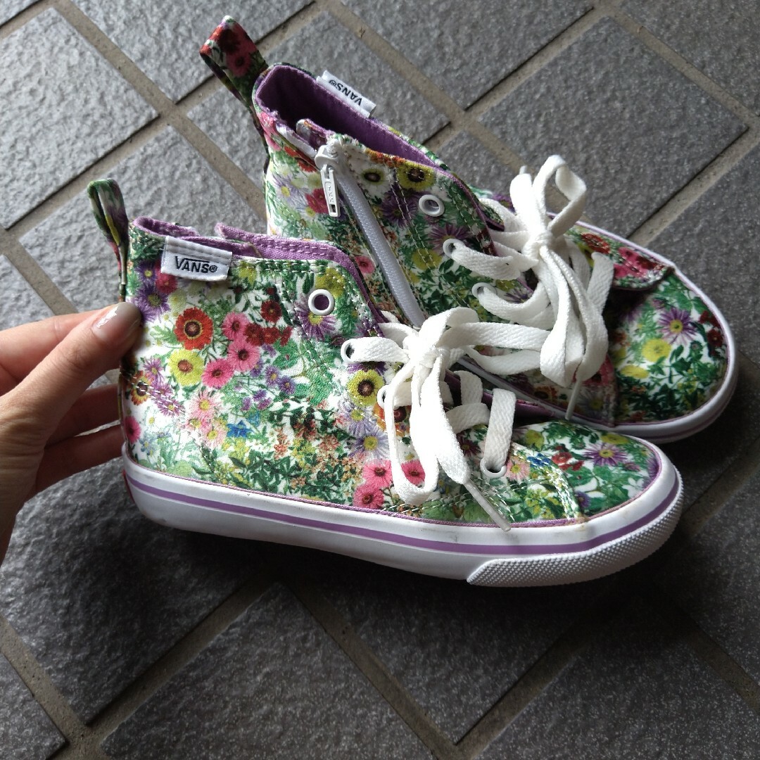 VANS ハイカット スニーカー キッズ 花柄 １９cm | フリマアプリ ラクマ