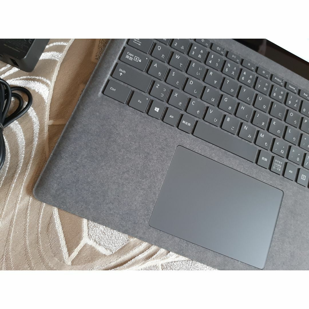FHF03 Surface Laptop3 10世代 i5 8G 128GB