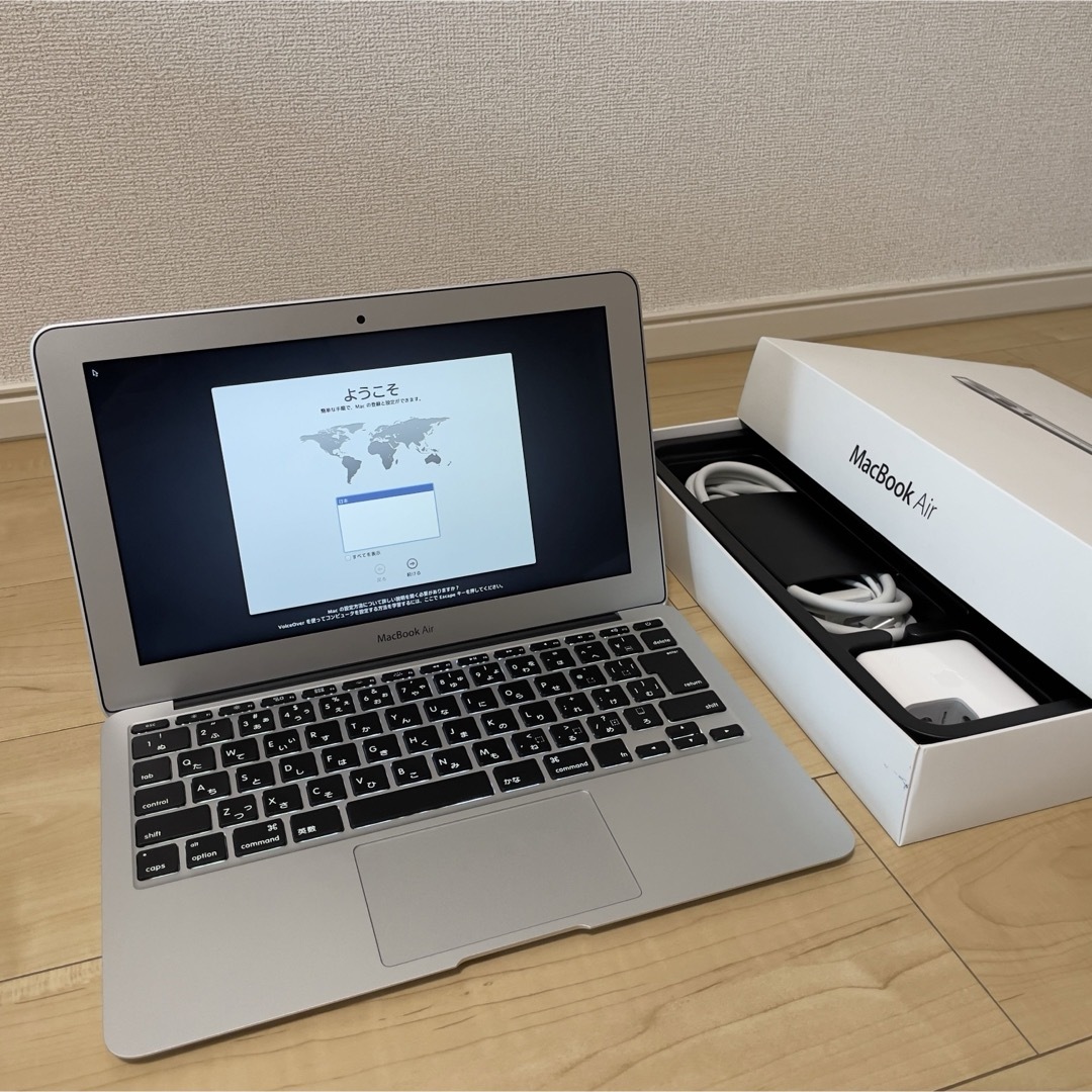 ほぼ新品！MacBook Air 11-inch Early 2014 - ノートPC