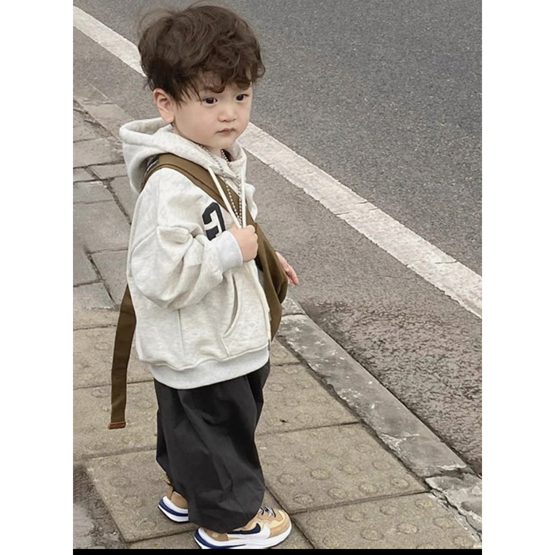 子供用パーカー フード付きスウェット カジュアルスウェットシャツの