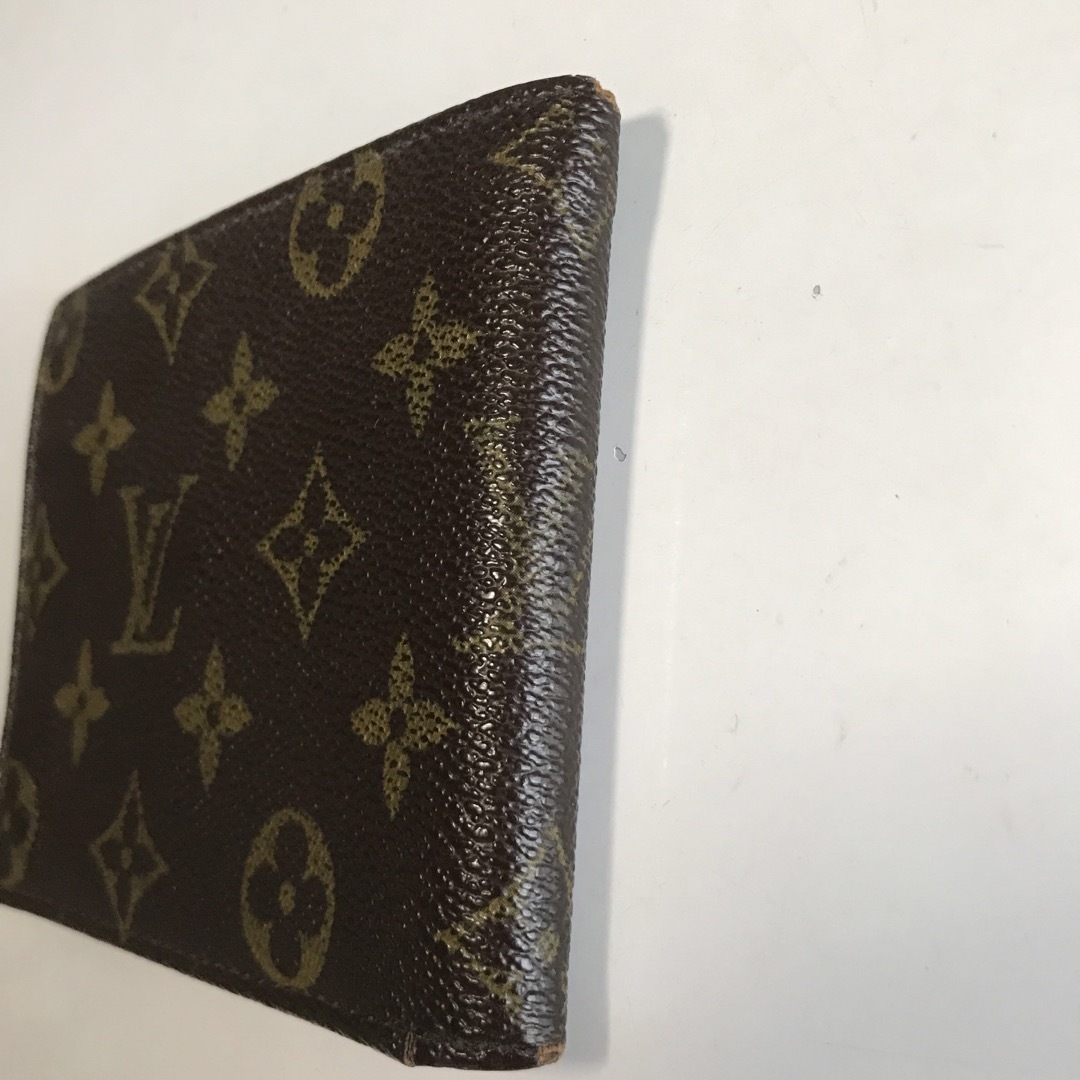 LOUIS VUITTON(ルイヴィトン)のLOUISVUITTON 二つ折財布 メンズのファッション小物(折り財布)の商品写真