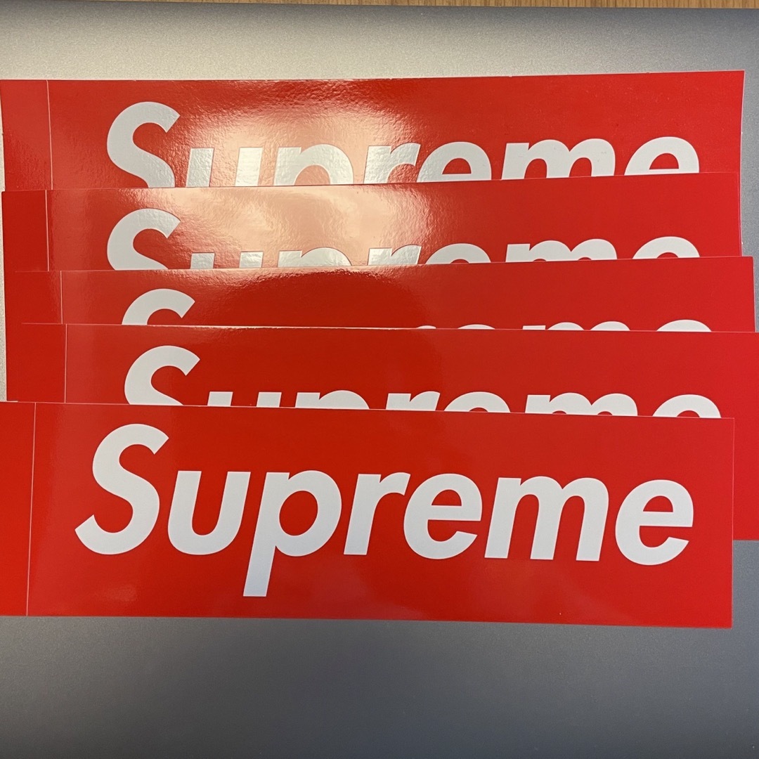 supreme まとめ　ステッカー