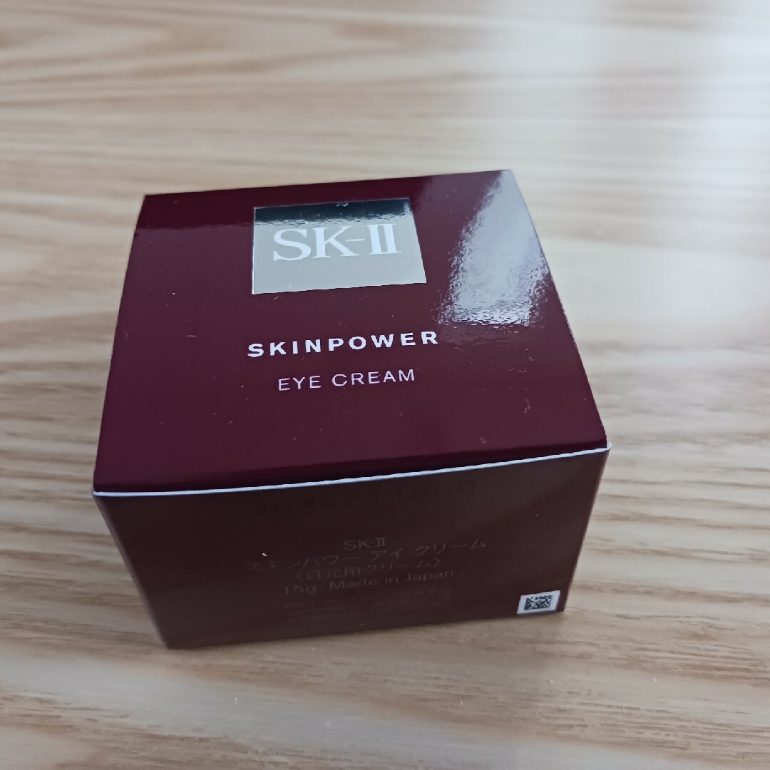 SK-II(エスケーツー)の【新品未開封】SK-IIスキンパワーアイクリーム　目元用クリーム 15g コスメ/美容のスキンケア/基礎化粧品(アイケア/アイクリーム)の商品写真