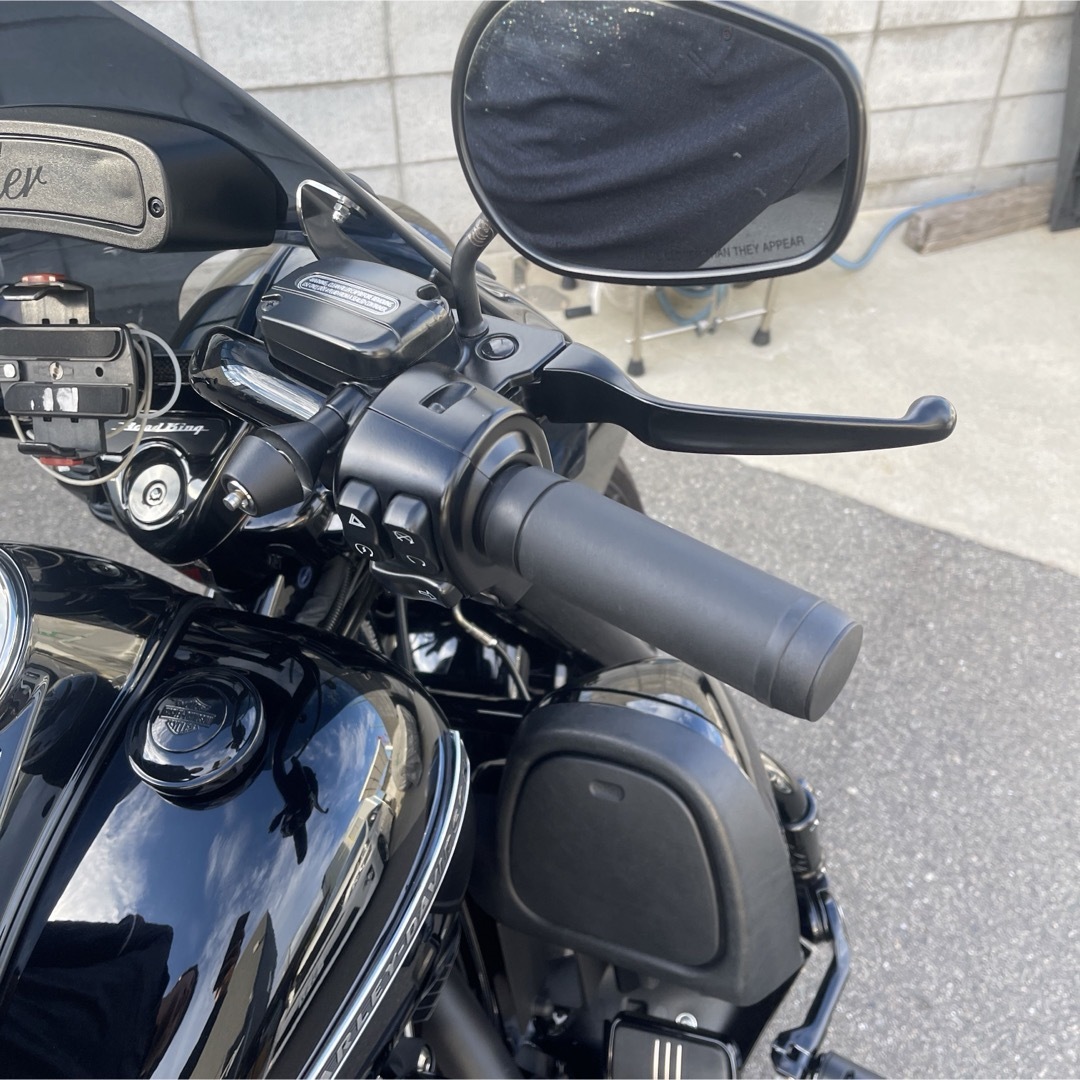 Harley Davidson(ハーレーダビッドソン)のハーレーダビッドソン　ロードキングスペシャル　FLHRXS バックギア付き 自動車/バイクのバイク(車体)の商品写真