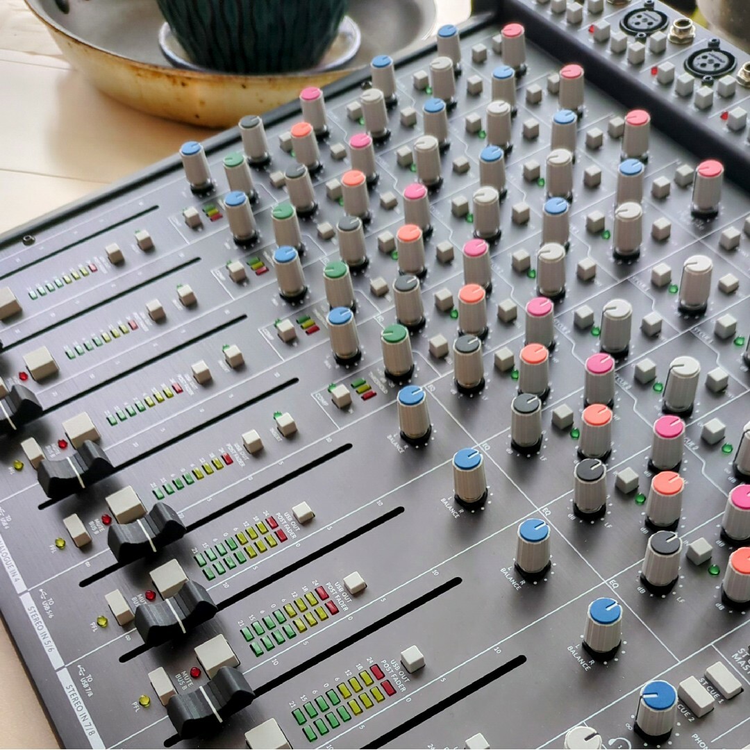 極美品】SOLID STATE LOGIC Big Six SSL - www.flexio.cz