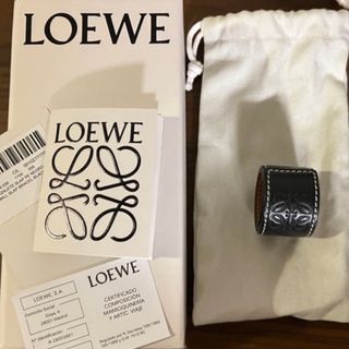 LOEWE レザーバングル　黒