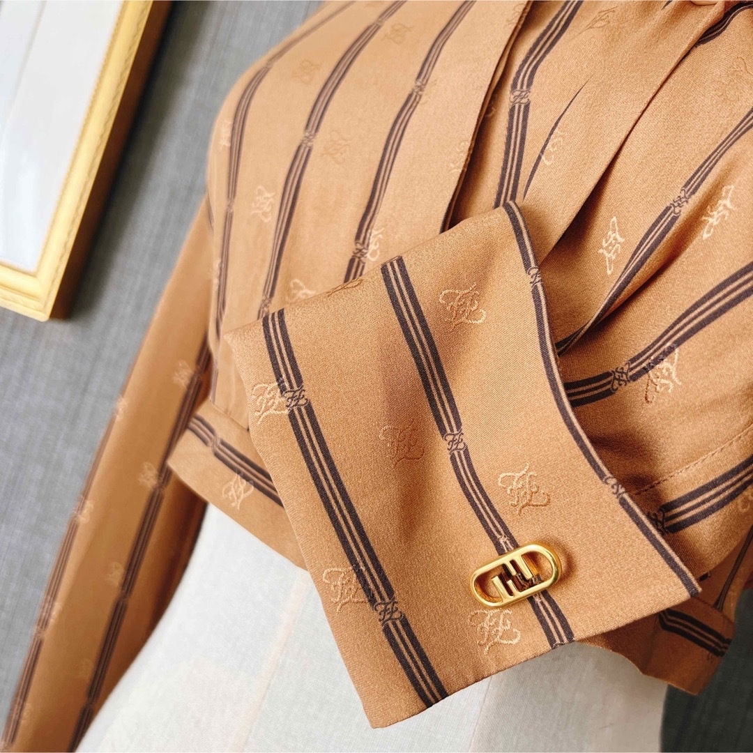 美品 FENDIフェンディ シルク カフス付 カリグラフィー シャツ ジャケット