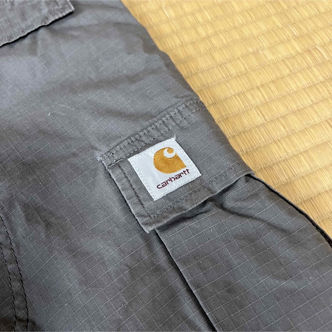 Charhartt WIP(カーハートダブリューアイピー)のcarhartt ハーフパンツ メンズのパンツ(ショートパンツ)の商品写真