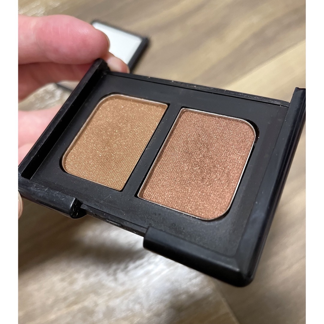 NARS(ナーズ)のNARS ／ デュオアイシャドー　3045 コスメ/美容のベースメイク/化粧品(アイシャドウ)の商品写真