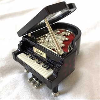 ピアノ　おもちゃ(楽器のおもちゃ)